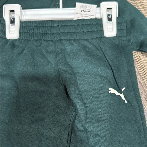 Puma Dark Green Baby Tracksuit with Beige Accents - Picture 6 of 7